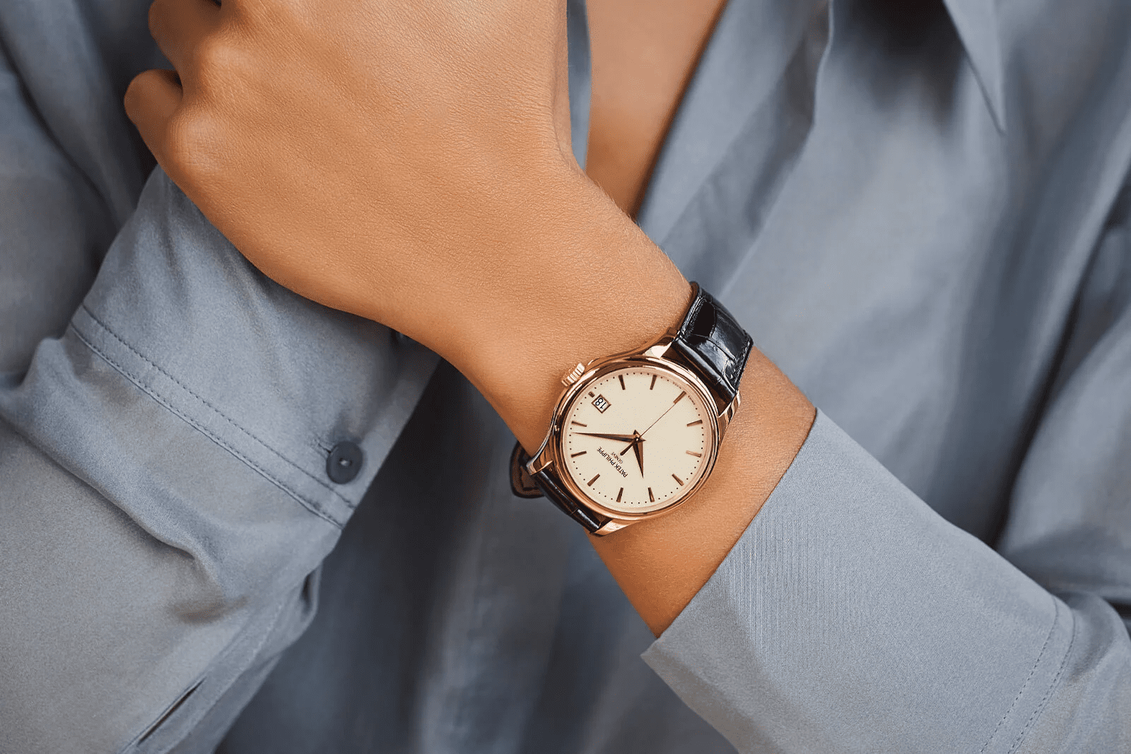 Montre Patek Philippe Calatrava référence 5227R-001